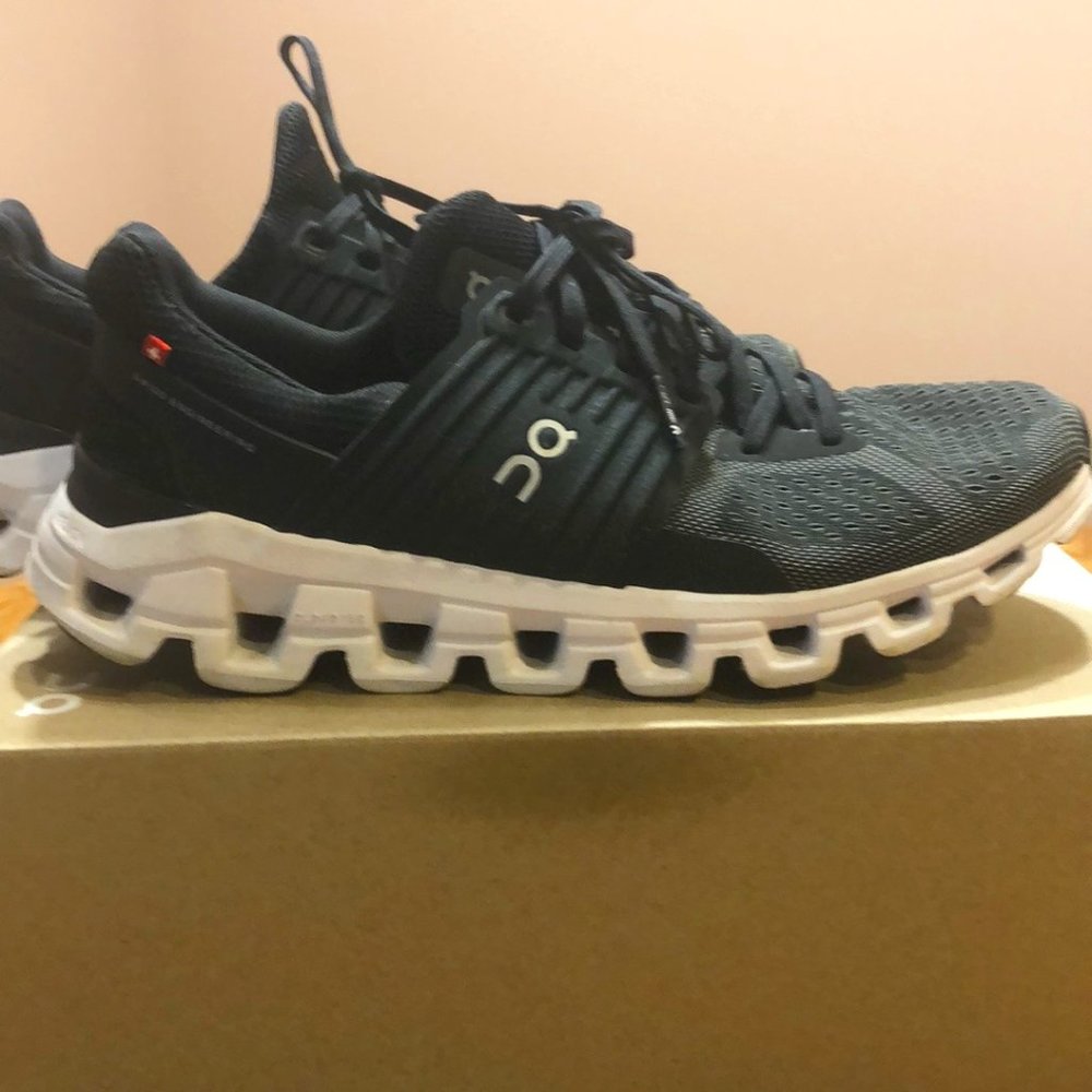 On Cloud athletic shoes, only worn a few times.
